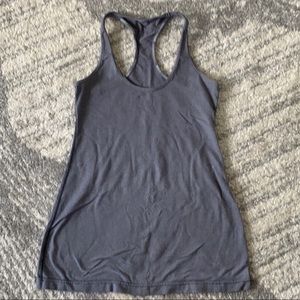 Lululemon tank, fits like a size 4
